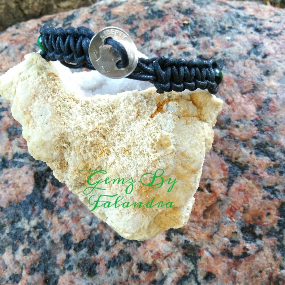 Green Tiger's Eye/ Bracelet - Picture 2 of 4